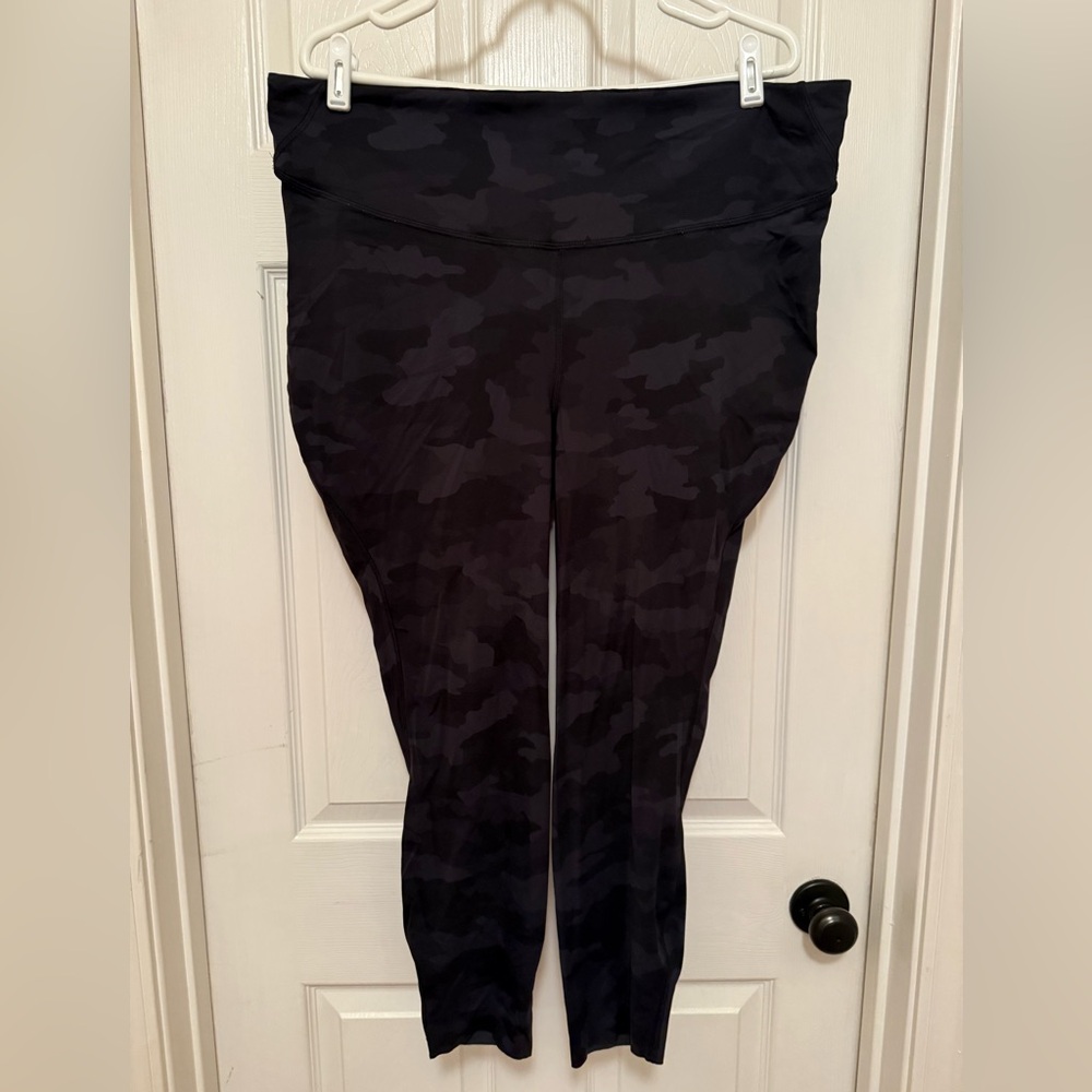 Lululemon Black Camouflage Base Pace Leggings